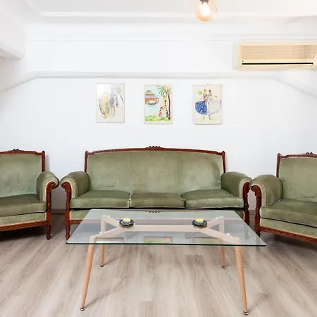 Beautiful Neo-Classic Apartment In Exarchia 雅典 Exterior photo